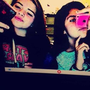 Meet your Posher, Marissa